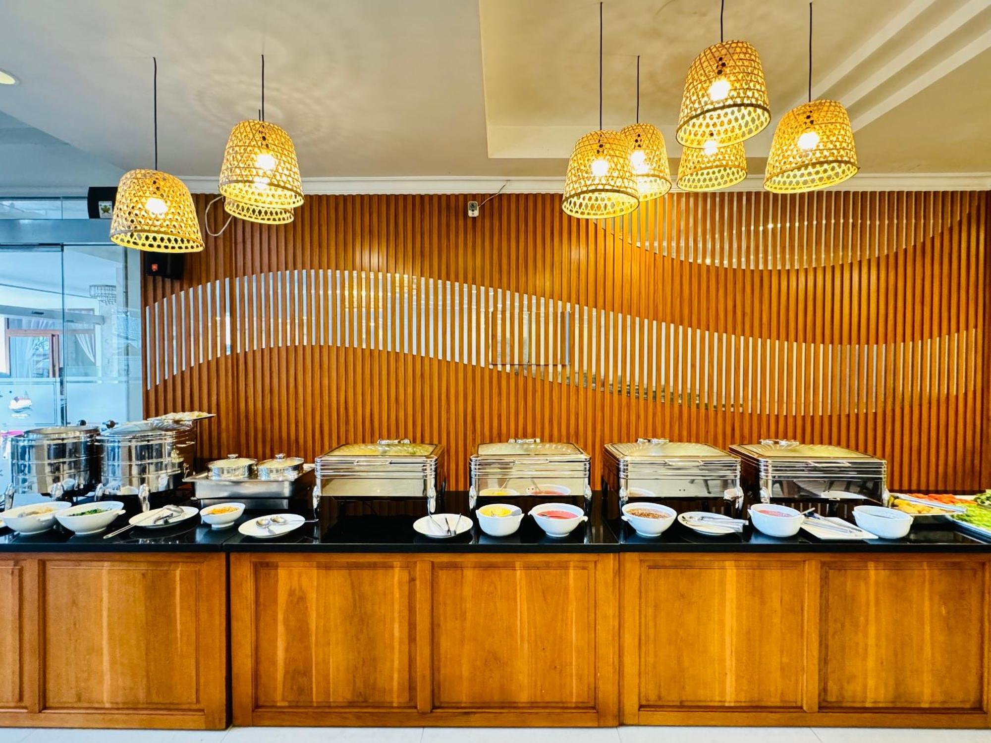 Khach San Binh Minh Hotel Phan Thiet Exterior foto